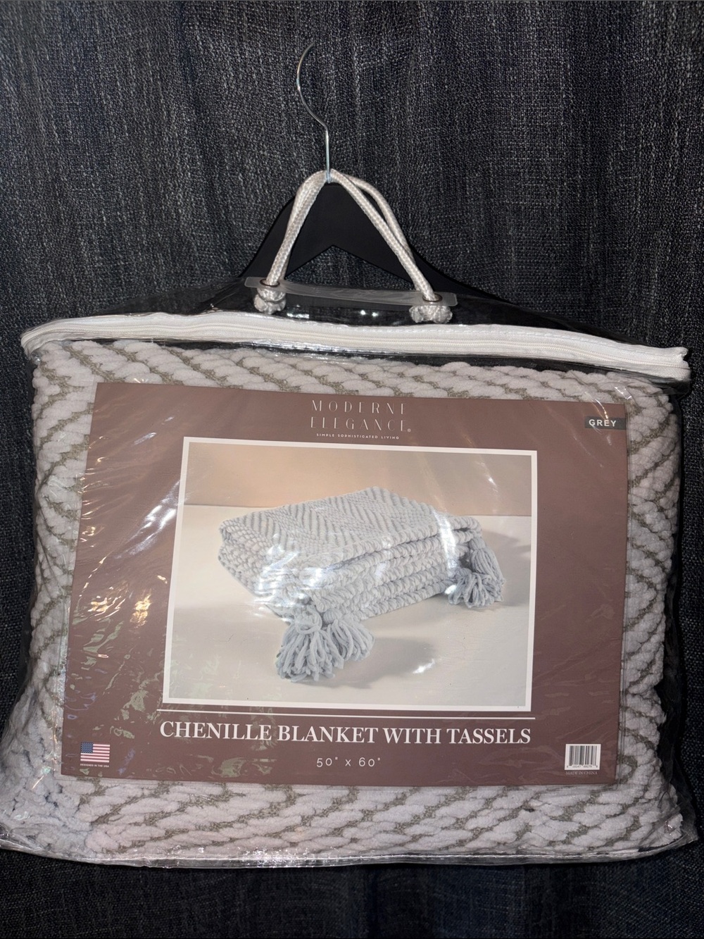 Chenille Blanket with Tassels - Grey